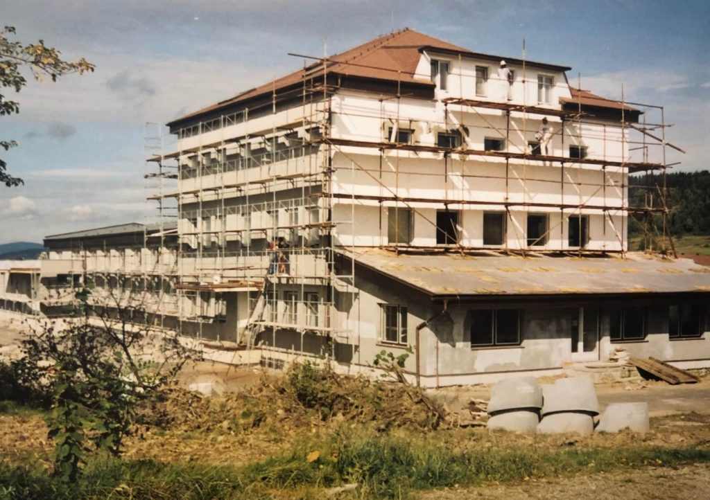 Comienzo de la reconstrucción de los edificios de la antigua panadería